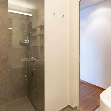 Longhin Szálloda 3*